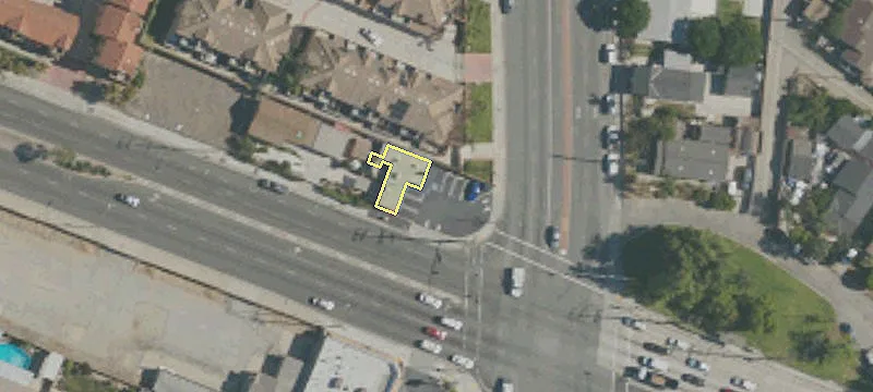 8653 Beverly Blvd