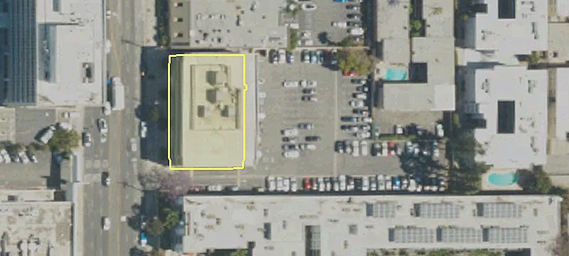 4940 Van Nuys Blvd