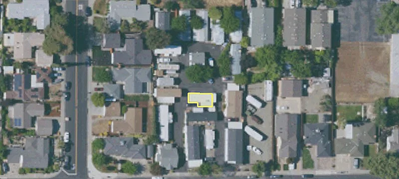 828 Olivina Ave