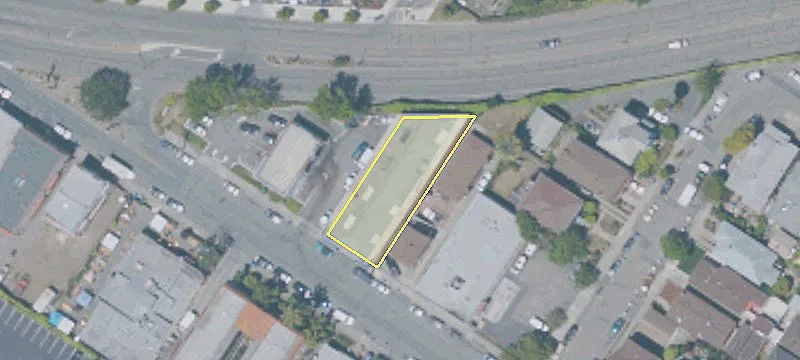 2429 Lincoln Ave