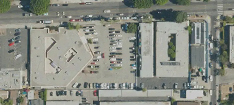 4600 Fountain Ave