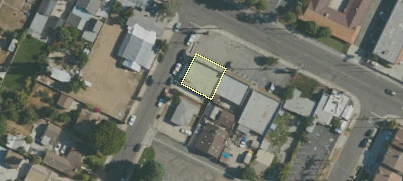 810 Jarrow Ave
