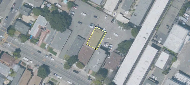 2223 Santa Clara Ave