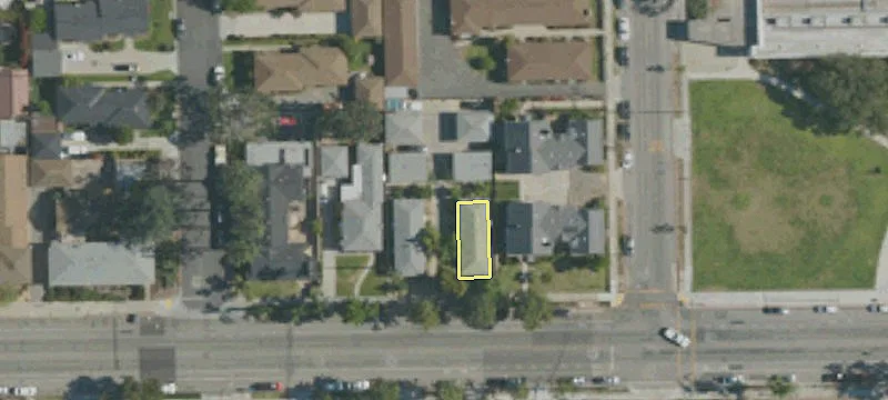 907 Colorado Blvd