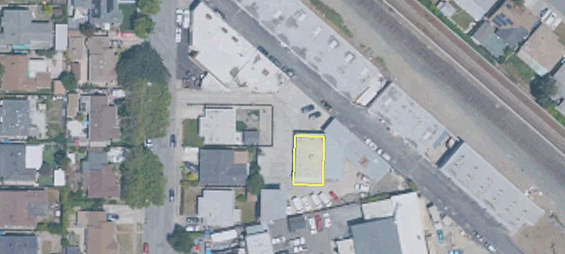 16856 Alisal Ct