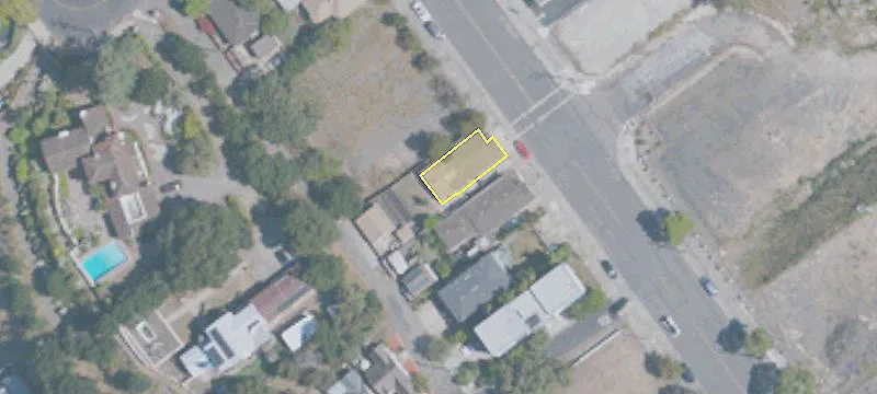 22353 Main St