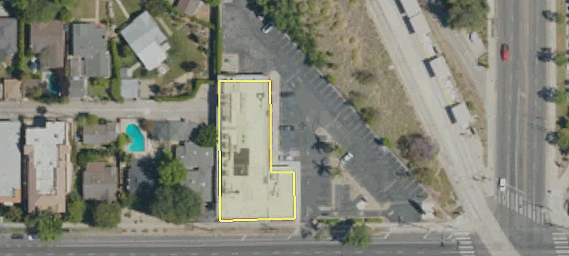 13321 Burbank Blvd