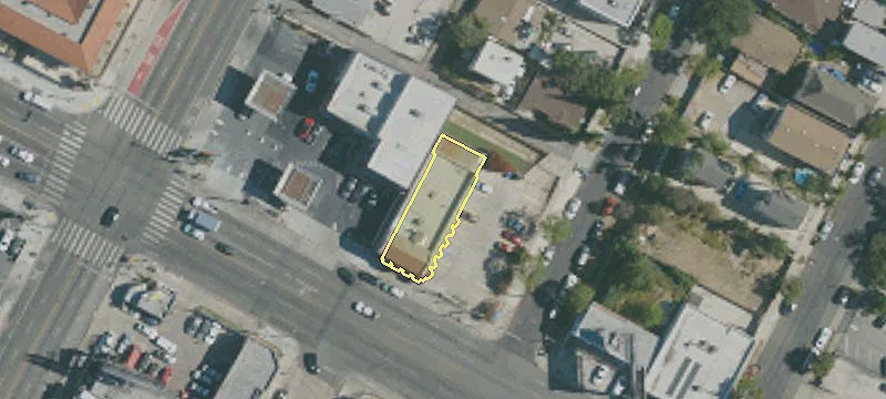 2023 Beverly Blvd