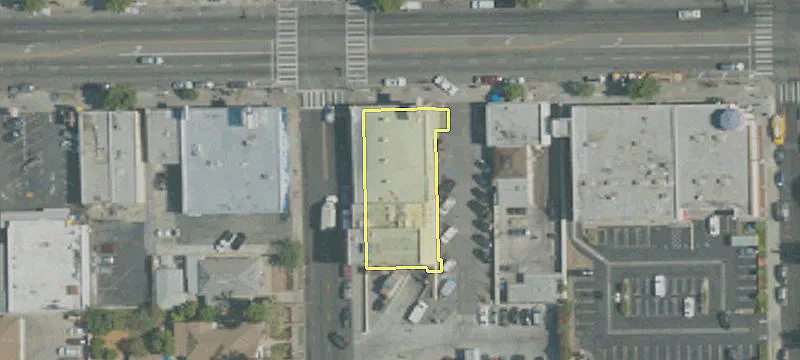 3000 Broadway