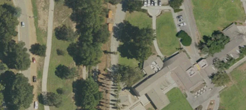 6331 Woodley Ave