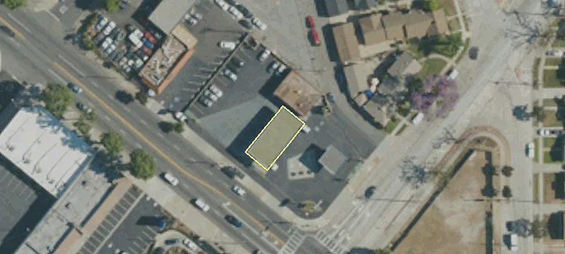11253 Whittier Blvd