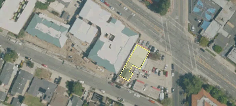 2608 Honolulu Ave