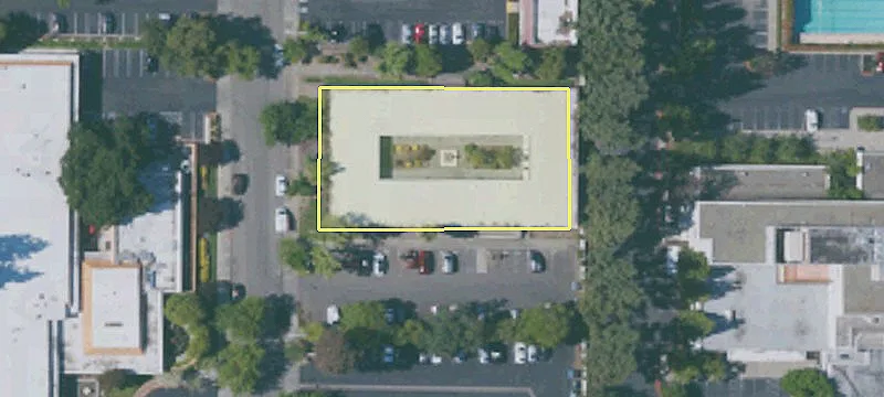 60 Fenton St