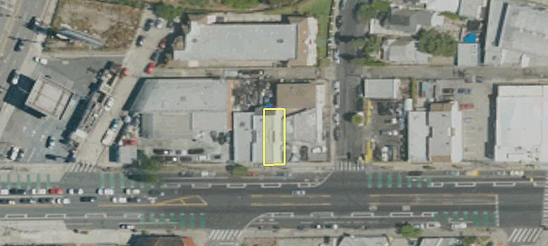 5007 Adams Blvd