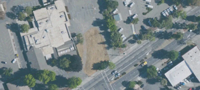 501 Mowry Ave