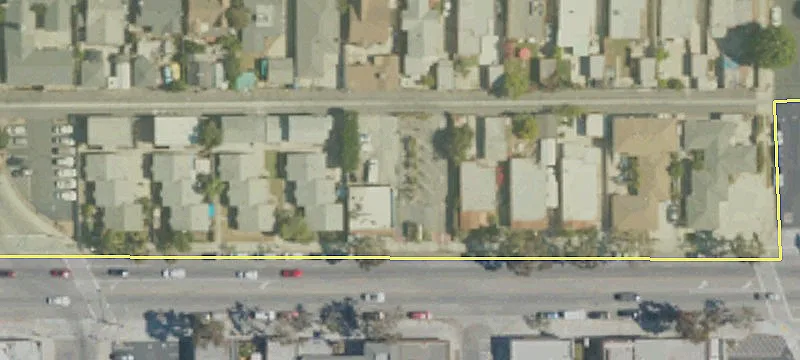 541 Arbor Vitae St