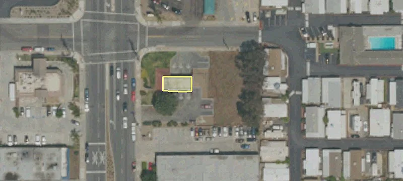700 Grand Ave
