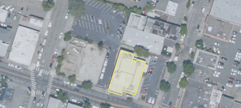 2154 Macarthur Blvd