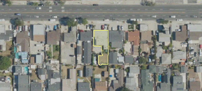 2418 Marine Ave