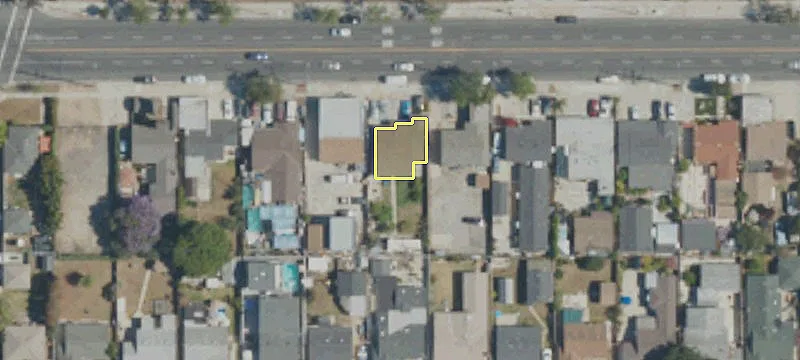 2502 Marine Ave