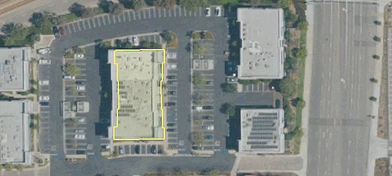887 Douglas St, Unit 3