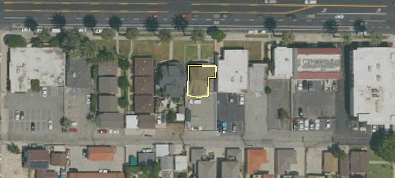 342 Badillo St
