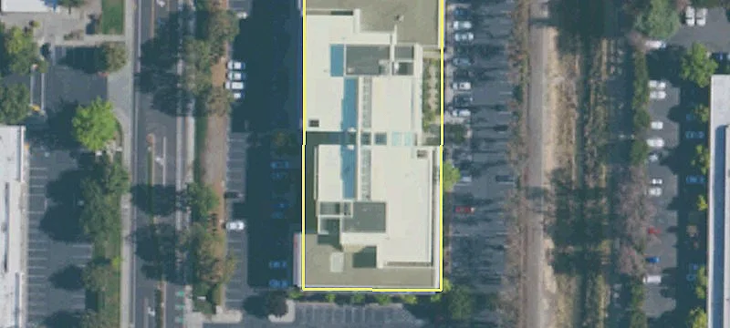 4637 Chabot Dr