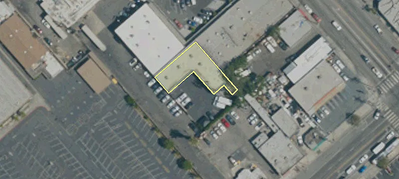 13765 Van Nuys Blvd