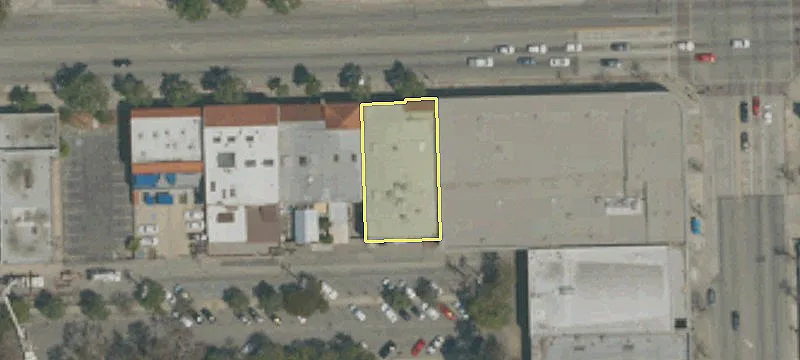136 Holt Ave