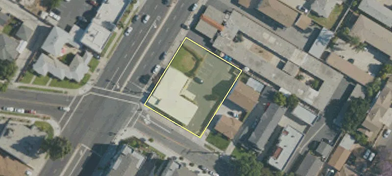 10558 Paramount Blvd