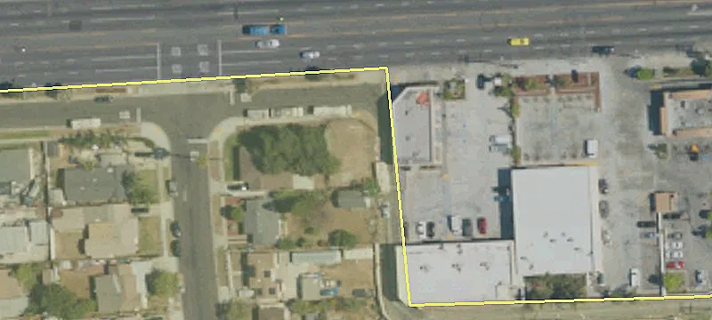 1114 Rosecrans Ave