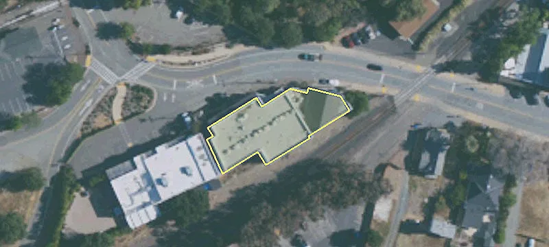 11914 Main St