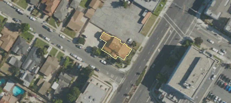 10821 Paramount Blvd