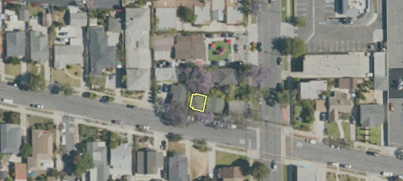 217 Inglewood Ave