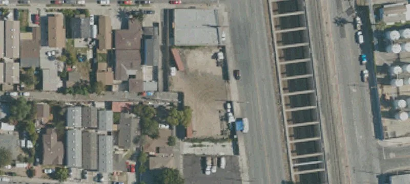 13517 Alameda St