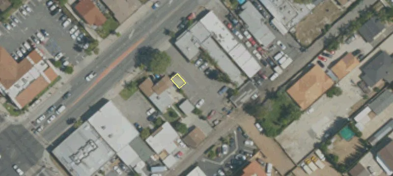 826 Maclay Ave