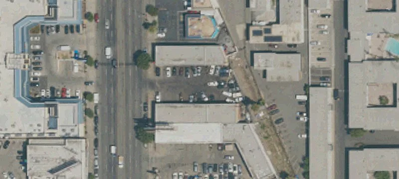7330 Van Nuys Blvd