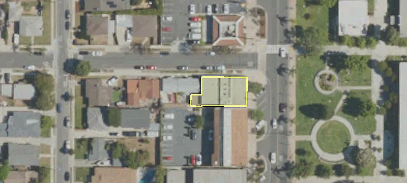 24303 Narbonne Ave