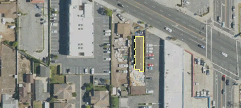2028 Lomita Blvd