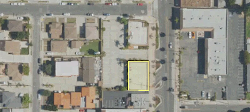 24107 Narbonne Ave