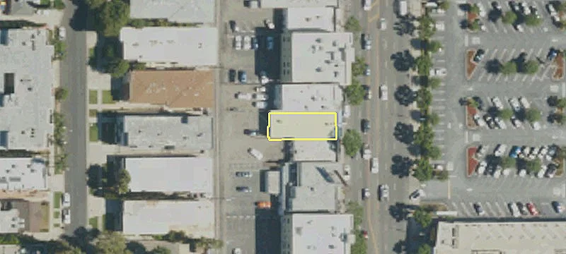 4529 Van Nuys Blvd