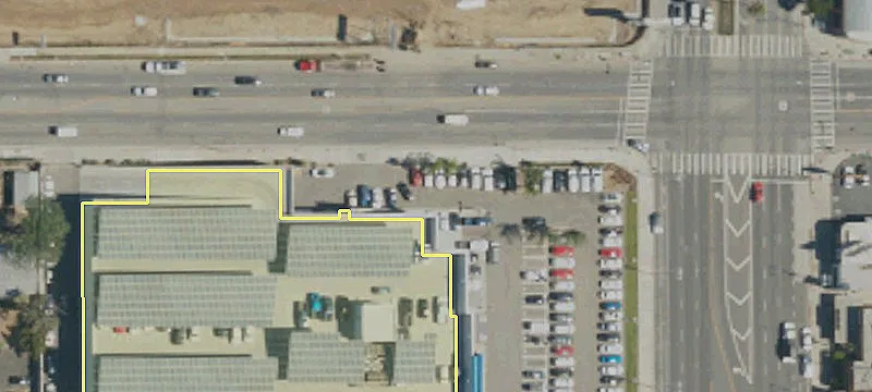 5963 Van Nuys Blvd