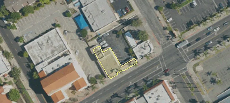 625 Main St
