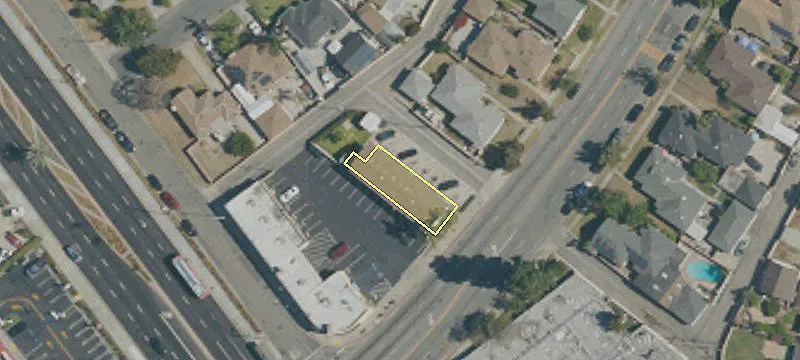 8329 Paramount Blvd