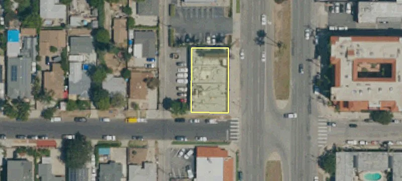 10201 Sepulveda Blvd