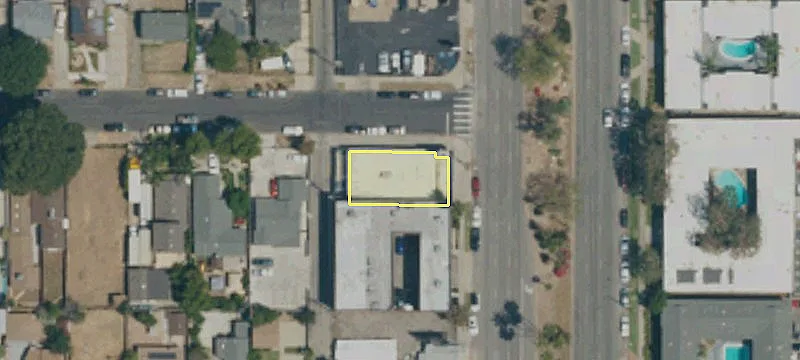 10125 Sepulveda Blvd