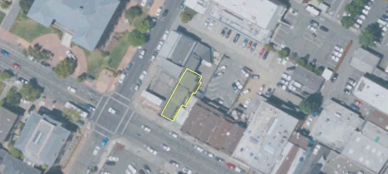 2305 Santa Clara Ave