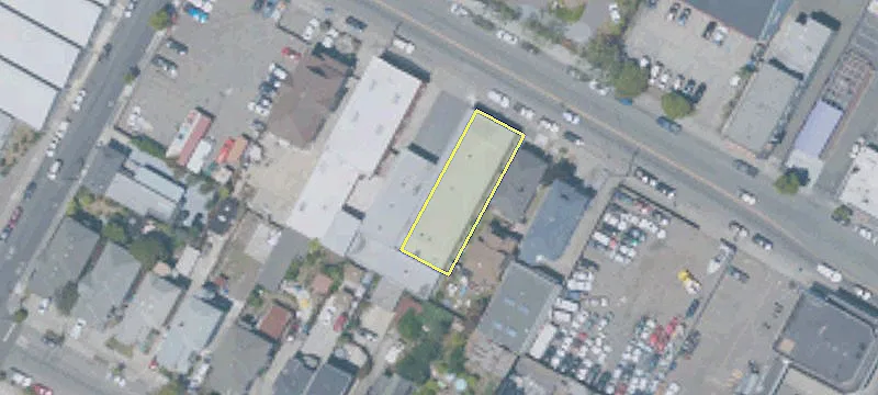 2318 Clement Ave