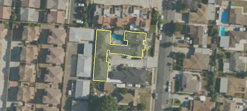 725 Del Valle Ave
