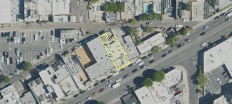 8445 Melrose Ave